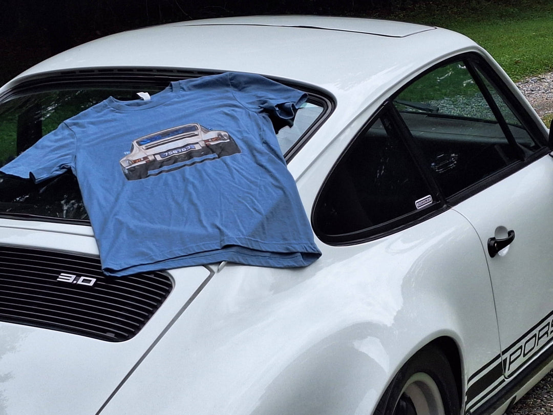 911 SINGER RESTOMOD - REAR - T-SHIRT